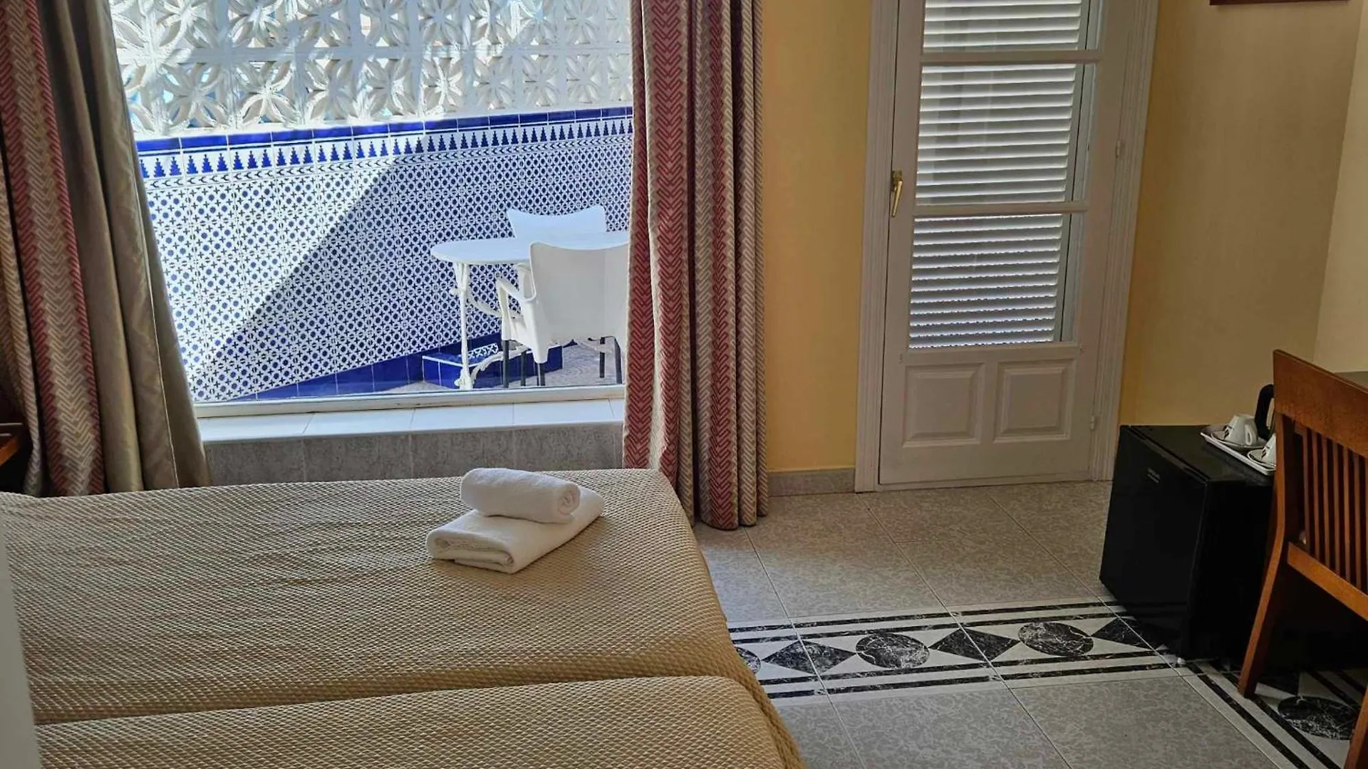 Marazul By Fitzgeralds Hotel Nerja